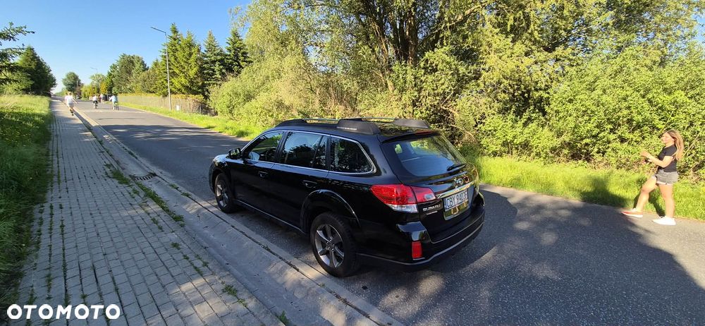Subaru Outback - 5