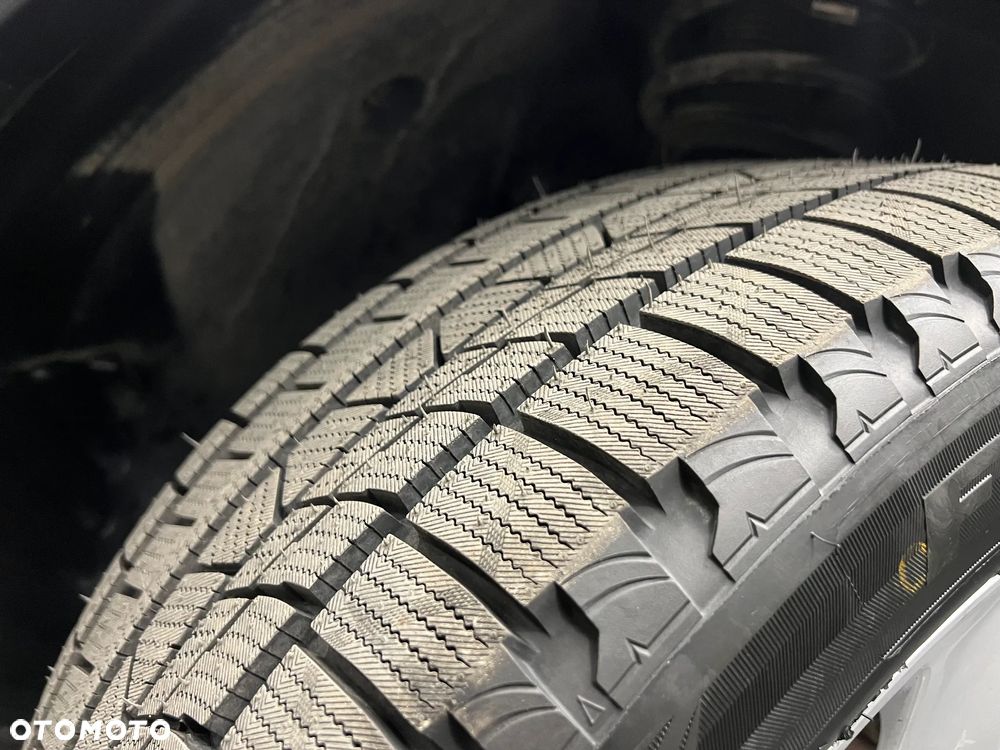 BMW X3 xDrive20d - 37