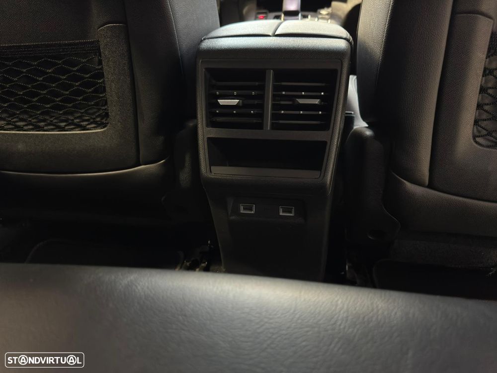 DS DS7 Crossback E-Tense Performance Line EAT8 - 35