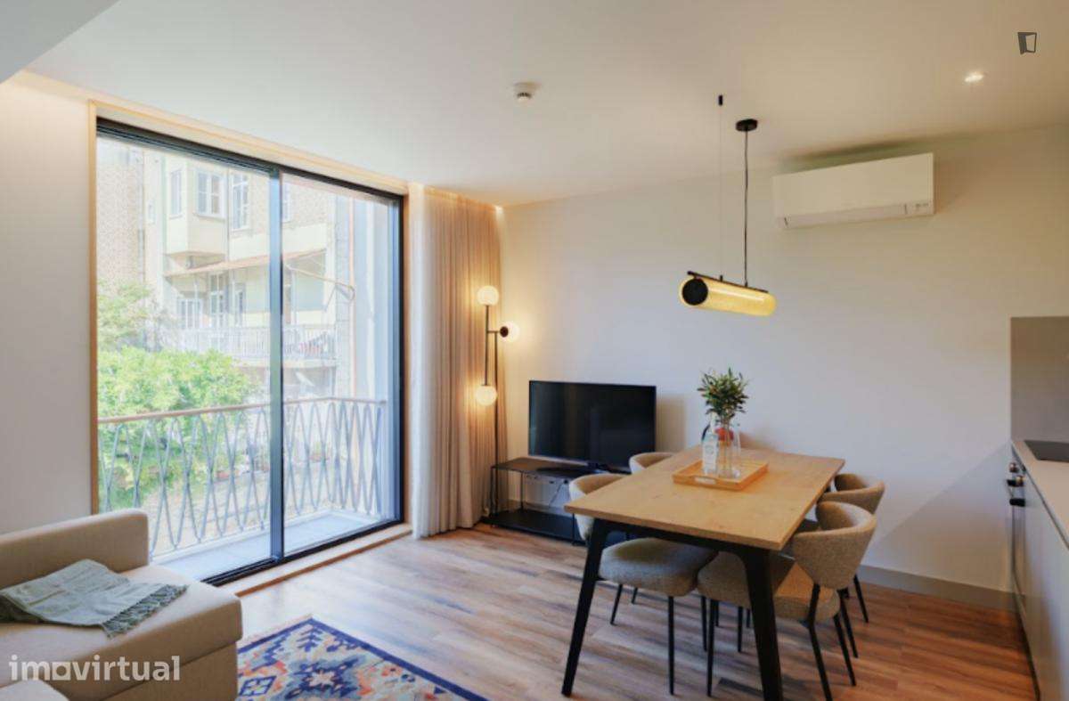 Apartamento com 1 quartos - localizado em Santo Ildefonso Porto - Grande imagem: 4/13