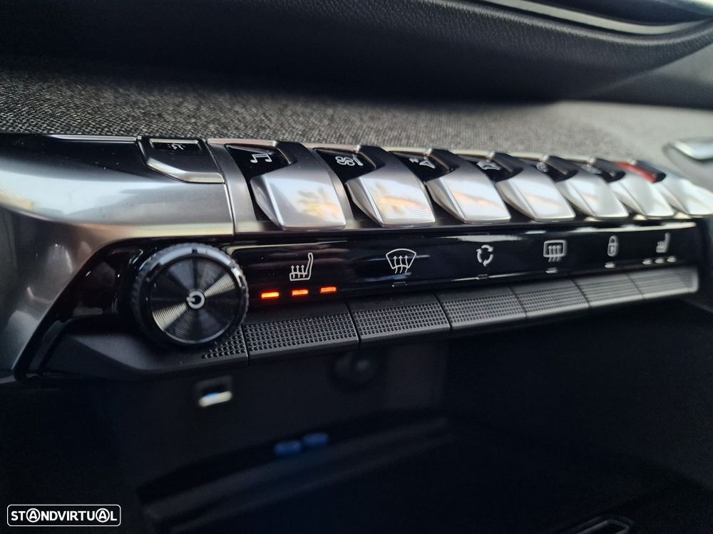 Peugeot 3008 1.2 PureTech Allure Grip Control - 29