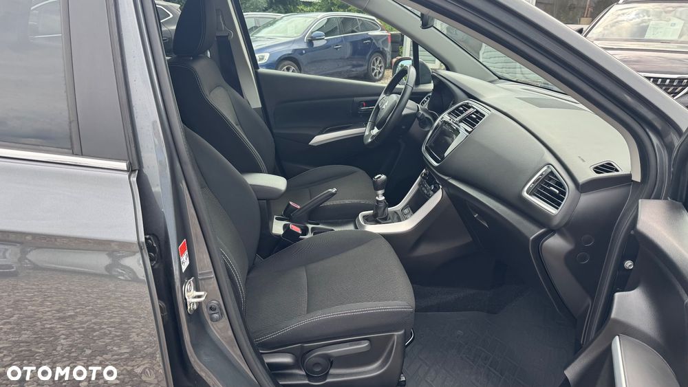 Suzuki SX4 S-Cross 1.4 T Premium - 30