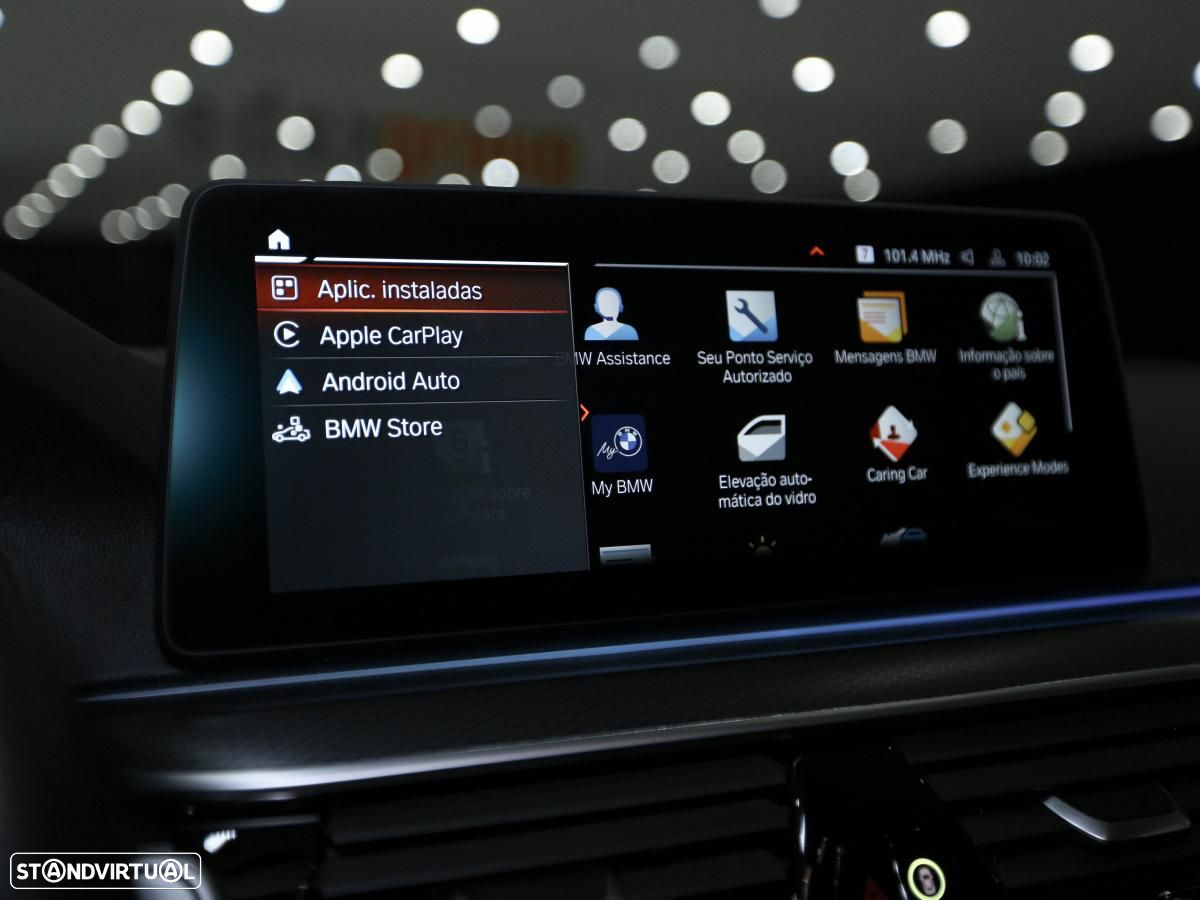 BMW 530 e Pack 50 anos M - 29