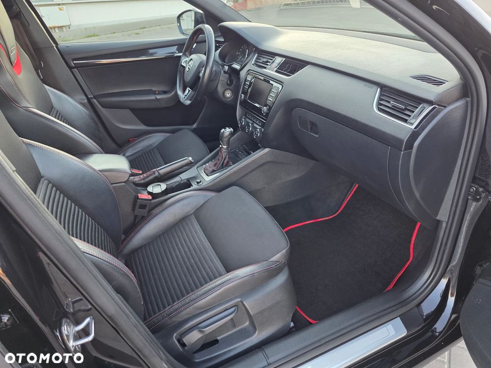 Skoda Octavia 2.0 TDI RS DSG - 14