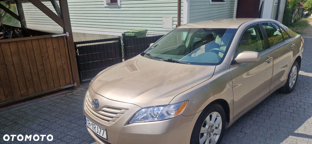 Toyota Camry 2.4 SE - 2
