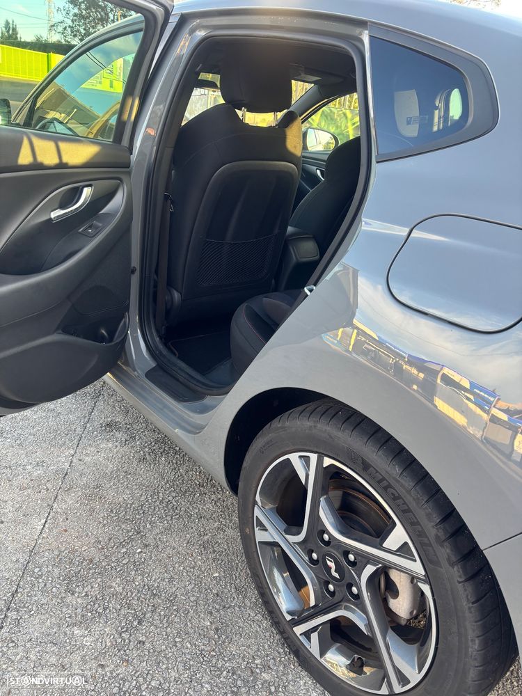 Hyundai i30 Fastback 1.0 T-GDi N-Line DCT - 26