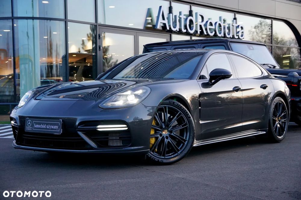 Porsche Panamera Turbo