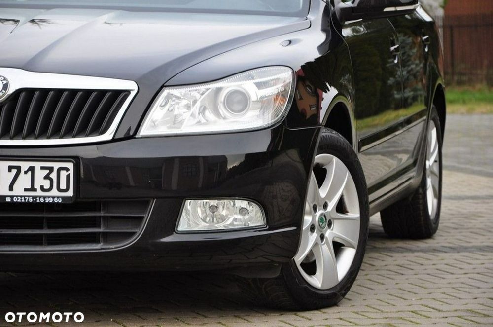 Skoda Octavia 1.6 TDI DPF DSG Elegance - 7