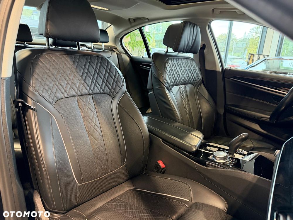 BMW Seria 5 520d xDrive Luxury Line - 8