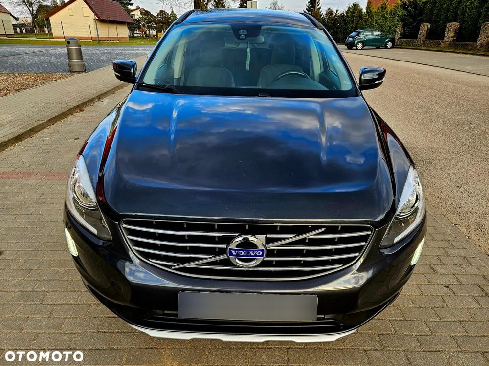 Volvo XC 60 - 4