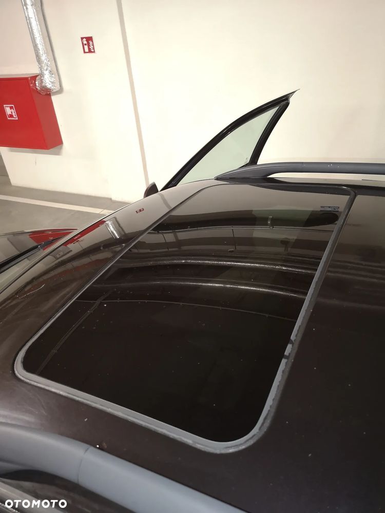 Alfa Romeo 156 2.5 V6 - 21