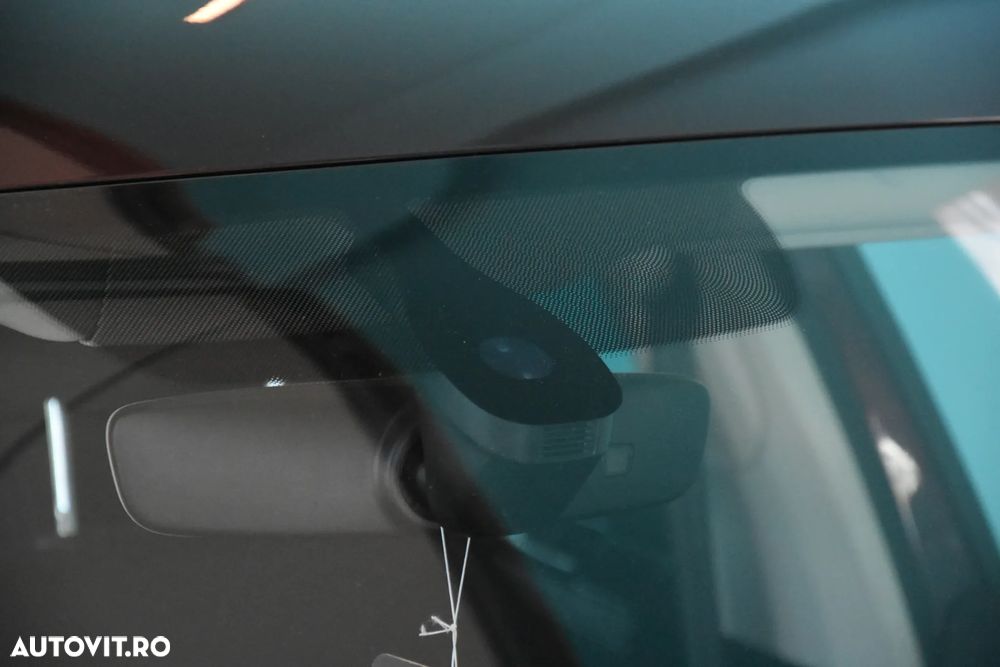 Volkswagen Passat 1.6 TDI (BlueMotion Technology) DSG Comfortline - 20