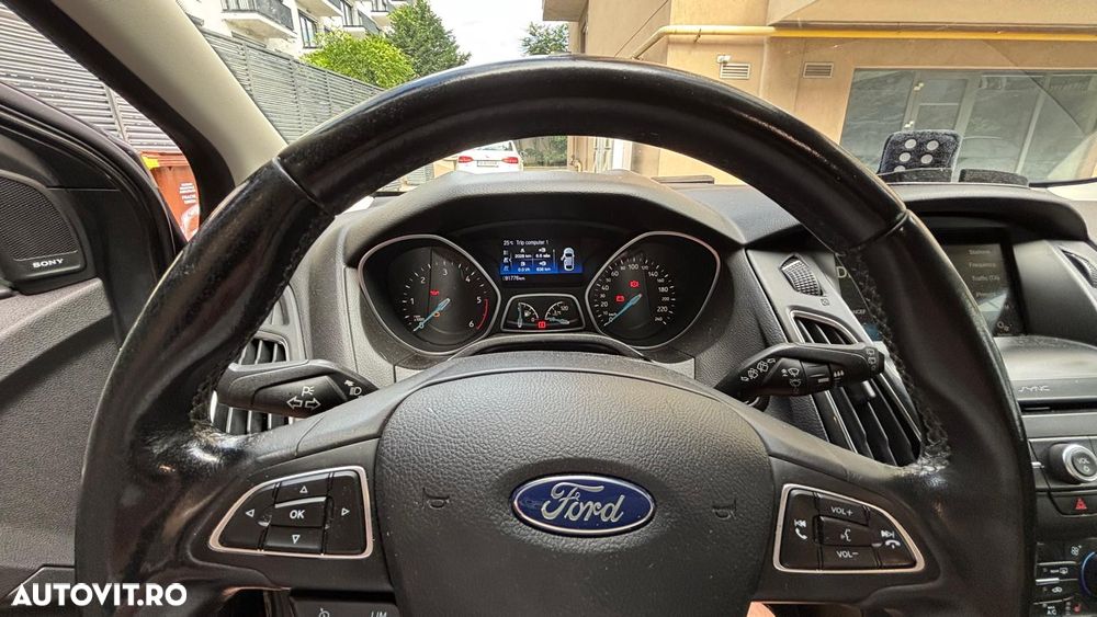 Ford Focus 1.5 EcoBlue Titanium - 10