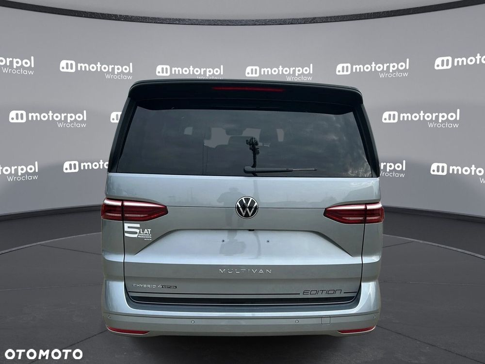 Volkswagen Multivan - 5