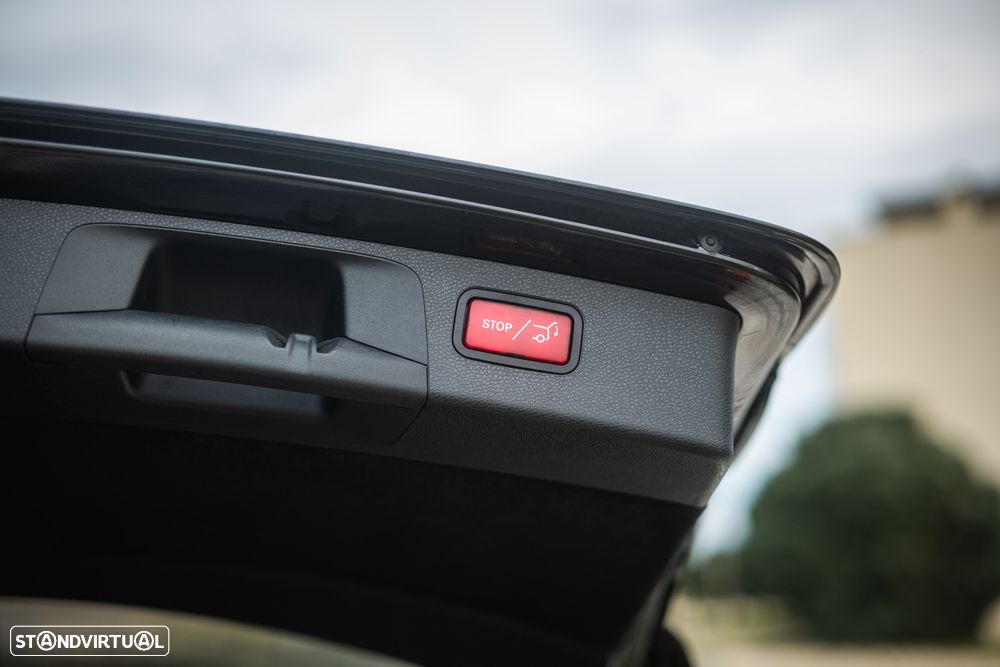 Mercedes-Benz E 300 de AMG Line - 41