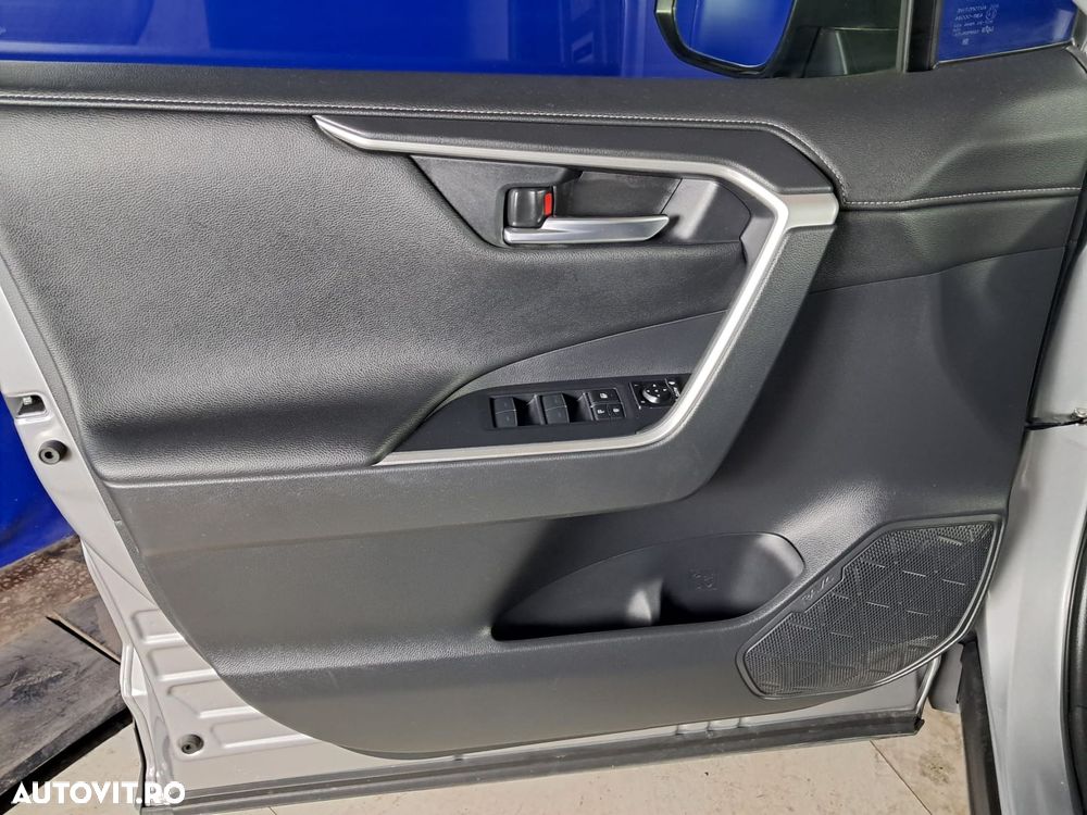 TOYOTA RAV4 2022 — imagine 36