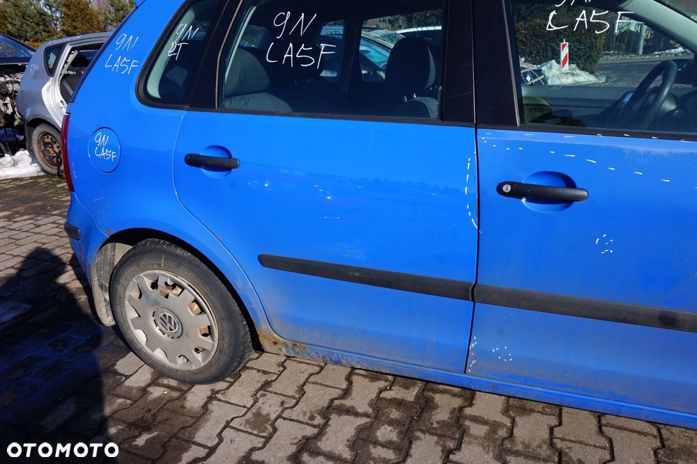 DRZWI TYLNE PRAWE POLO IV 9N 5D HB LA5F  NIEBIESKI VOLKSWAGEN 2001-2004 - 4
