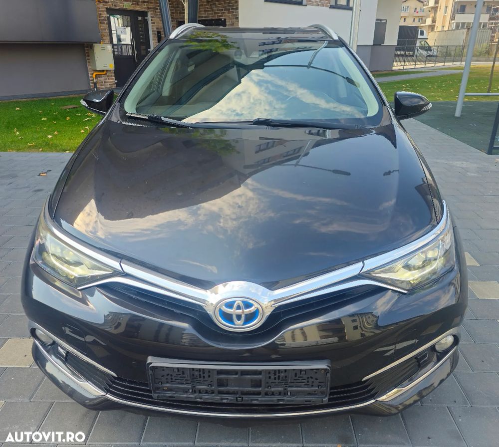 Toyota Auris 1.8 VVT-i Automatik Executive - 3