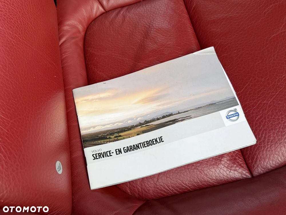 Volvo V70 2.4D Momentum - 19