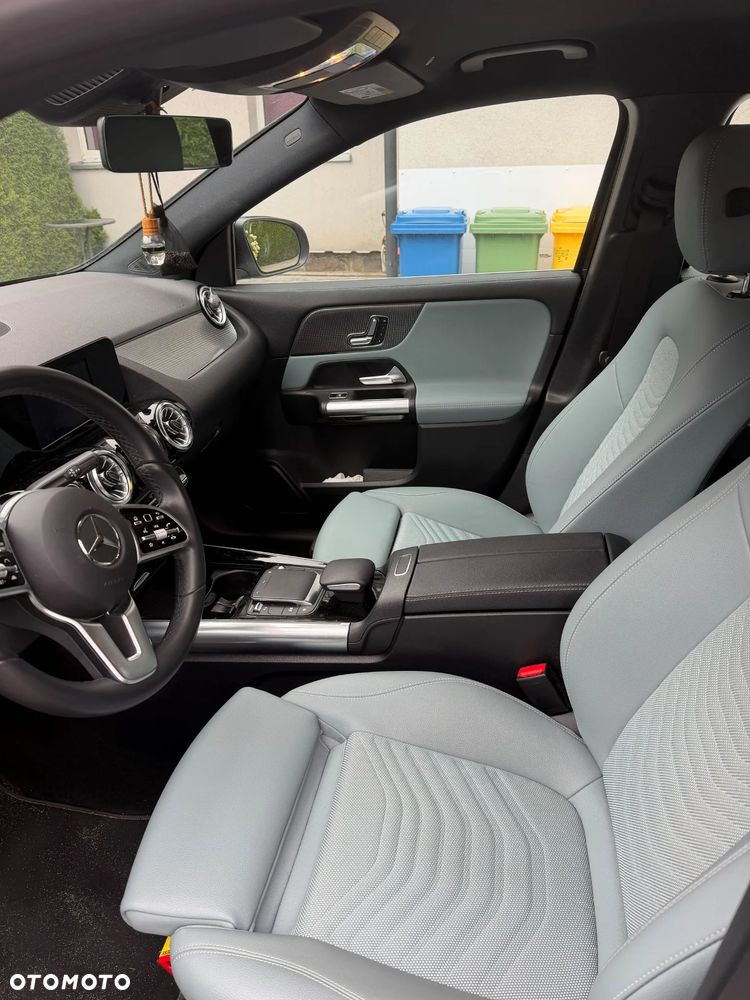 Mercedes-Benz GLA 220 d AMG Line - 8