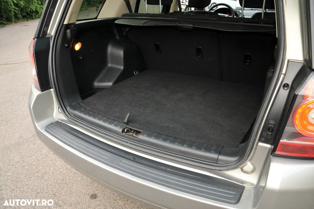 Land Rover Freelander - 25