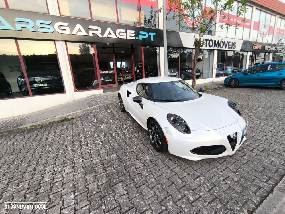 Alfa Romeo 4C - 2