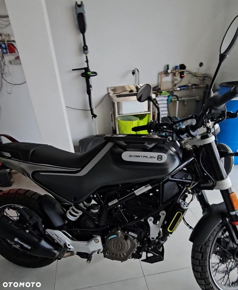 Husqvarna Svartpilen - 8