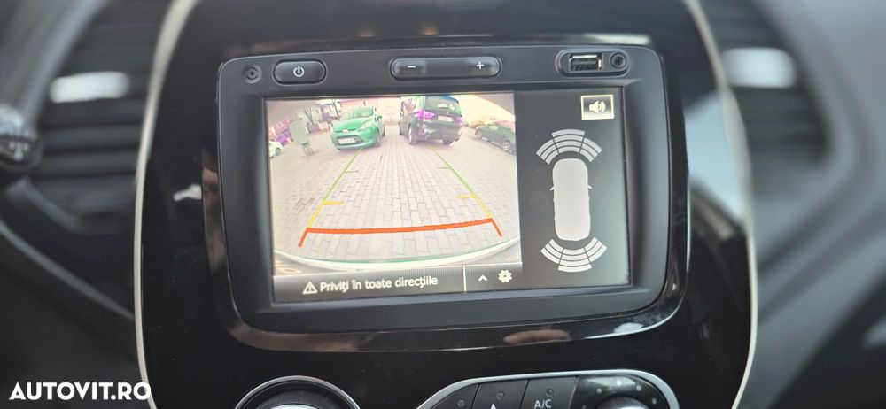 Renault Captur TCe 115 TECHNO - 9