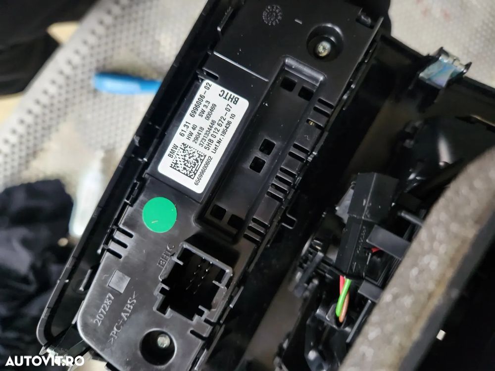 Grila Ventilatie Panou Climatronic Control Clima Spate Cotiera Bmw X3 X4 G01 G02 F97 Dezmembrez Bmw - 5