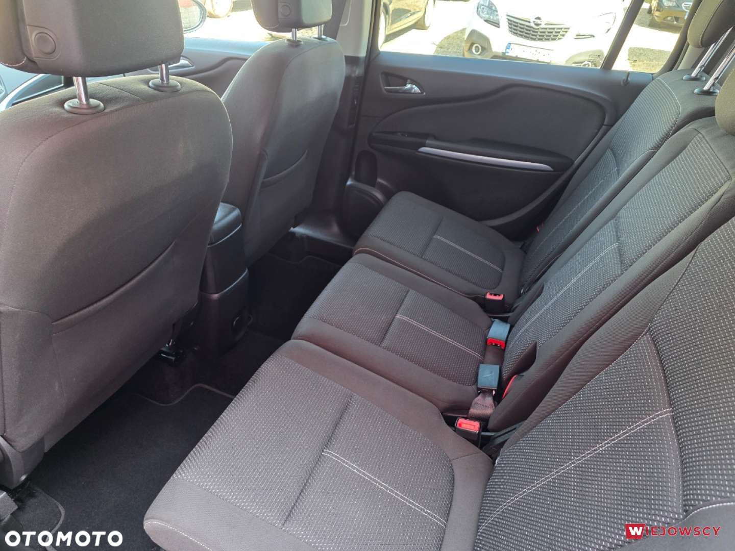 Opel Zafira - 10