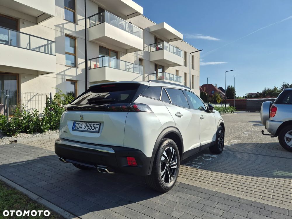 Peugeot 2008 PureTech 130 Allure S&S EAT8 - 18