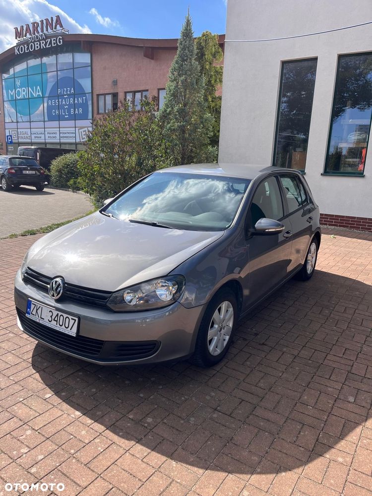 Volkswagen Golf - 2
