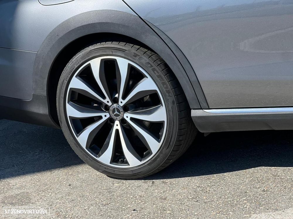 Mercedes-Benz E 220 d 4Matic All-Terrain - 10