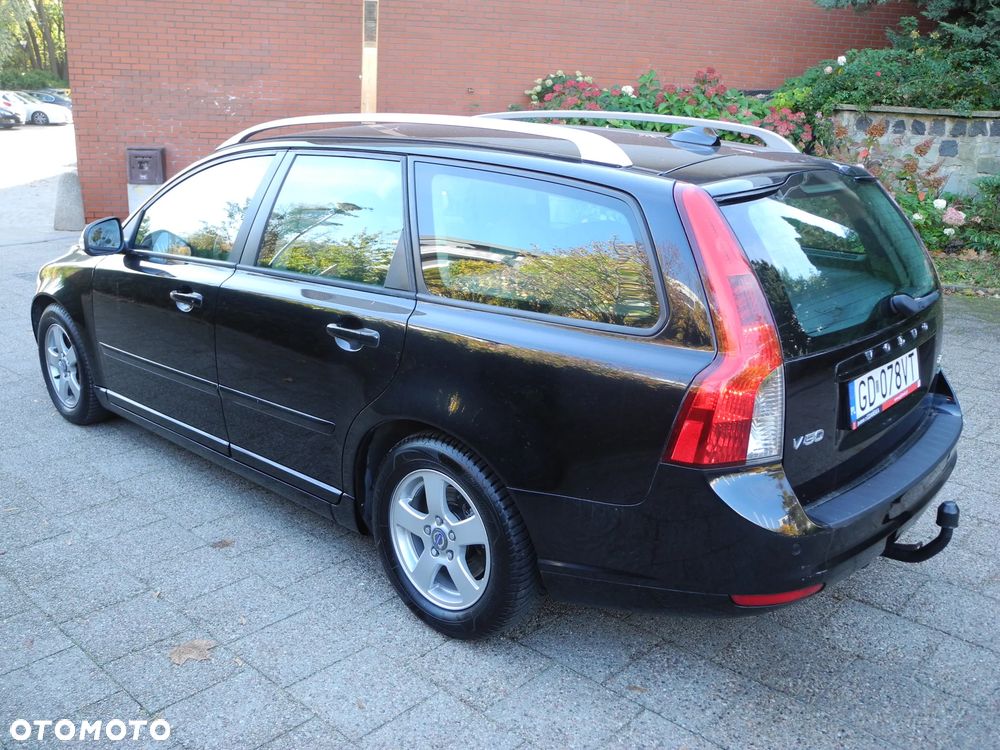 Volvo V50 2009 photo 4