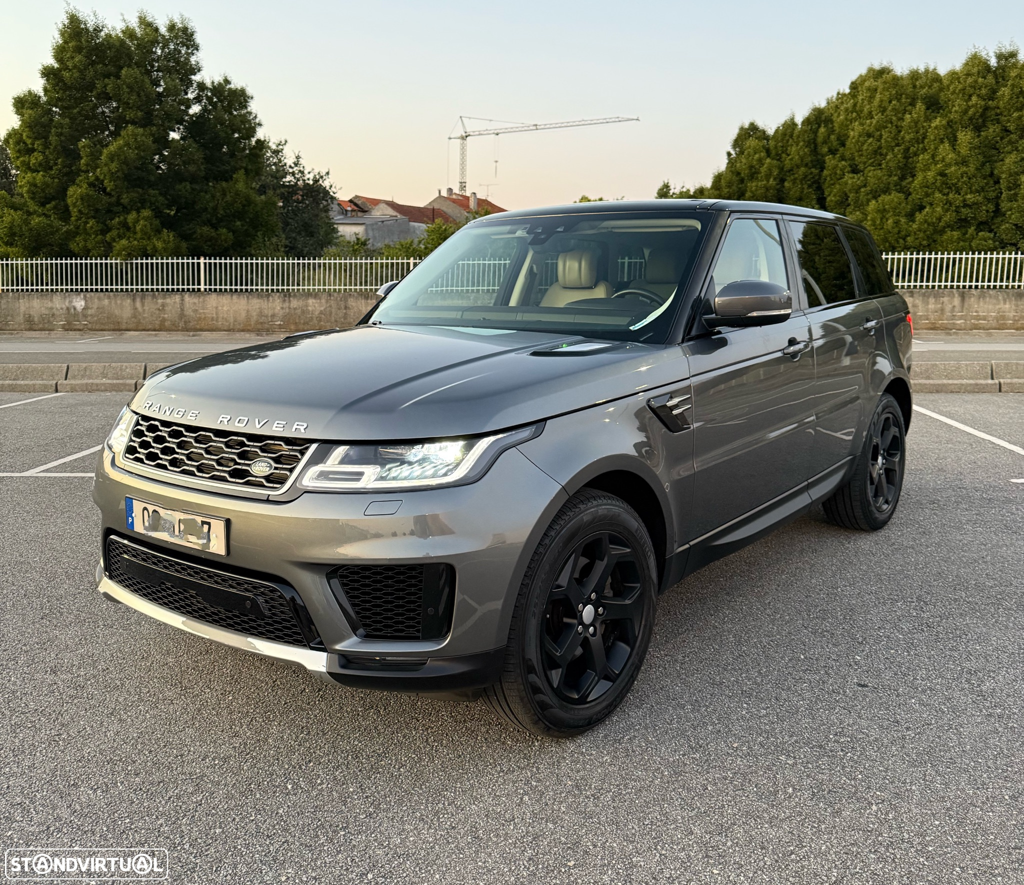 Land Rover Range Rover Sport 2.0 SD4 SE - 3