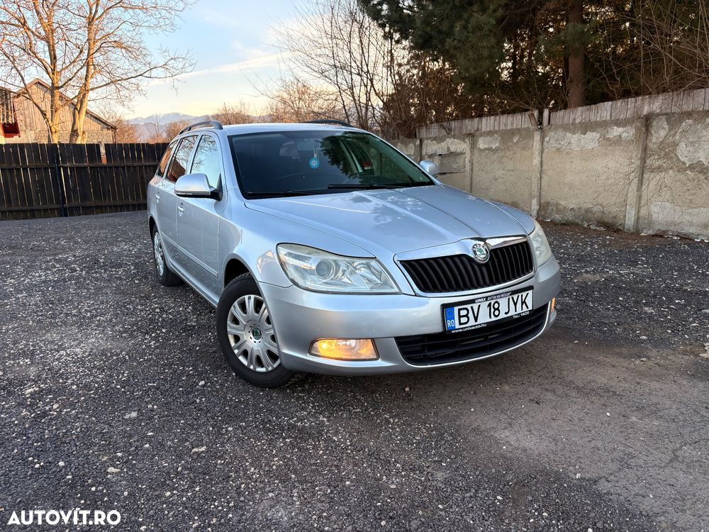 Skoda Octavia 1.6 TDI DPF Active - 9