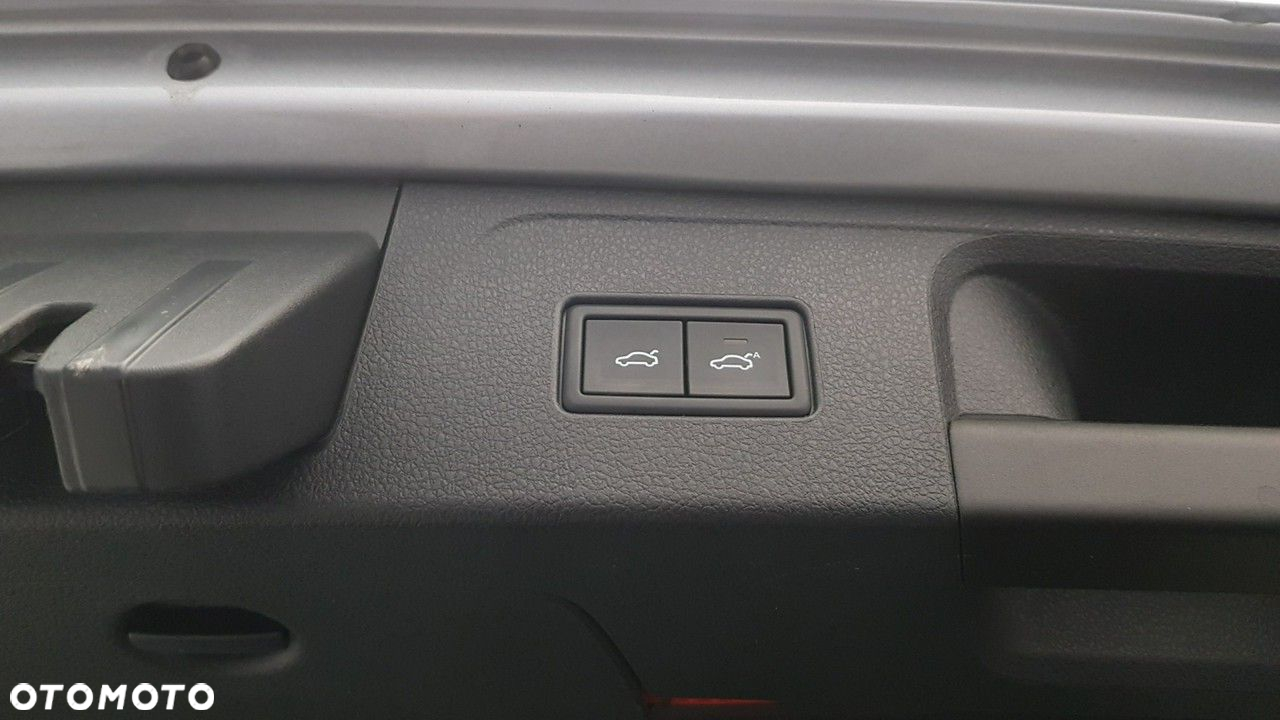 Volkswagen Passat Alltrack - 23