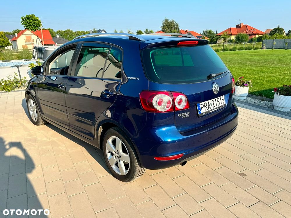 Volkswagen Golf Plus 1.6 TDI DPF DSG Team - 10