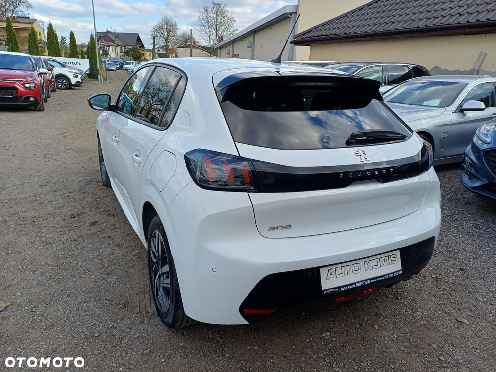 Peugeot 208 PureTech 100 Allure - 5