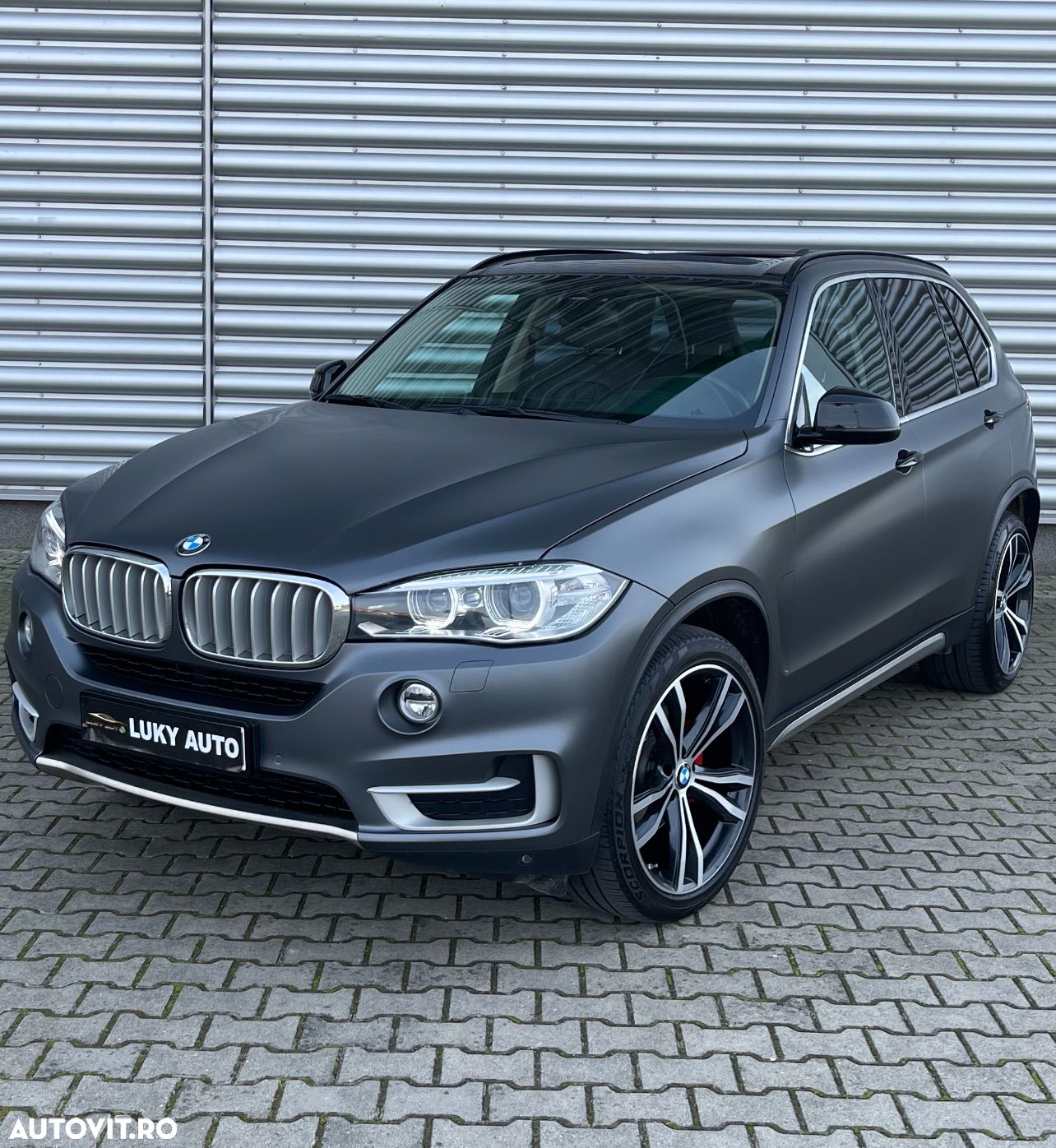 BMW X5 xDrive30d - 1