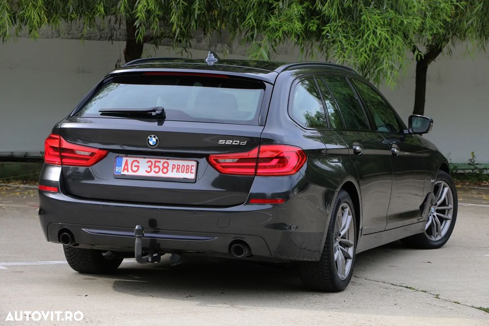 BMW Seria 5 520d Touring Aut. Sport Line - 4