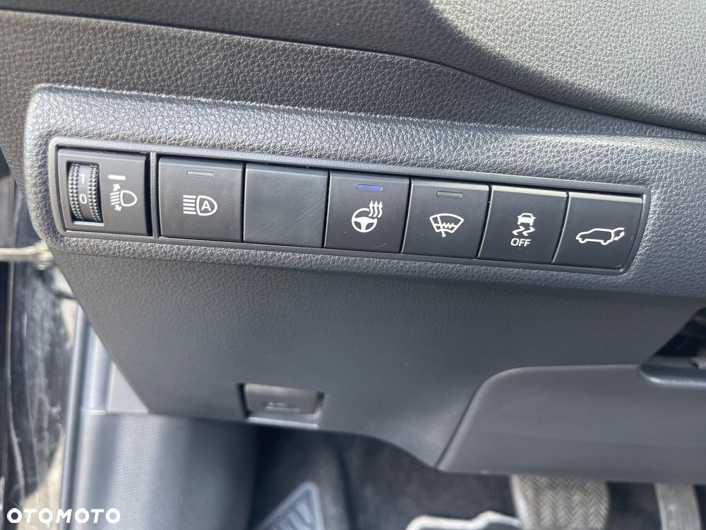 Toyota Corolla - 13