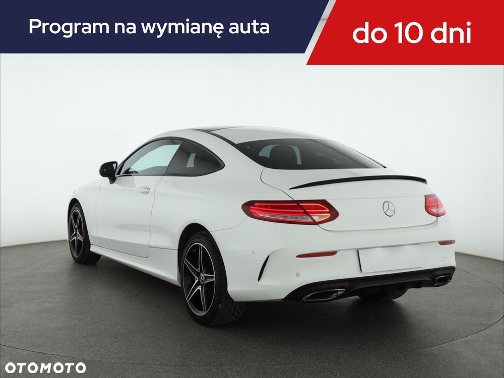 Mercedes-Benz C-Class 2017 photo 5