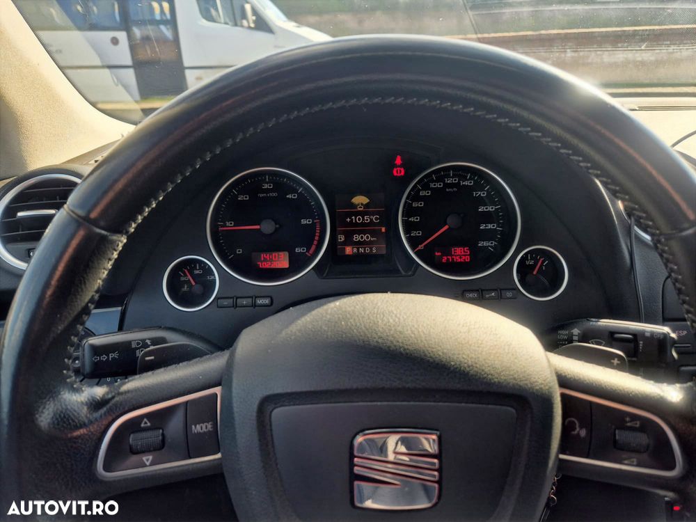 Seat Exeo 2.0 TDI CR Multitronic Sport - 8