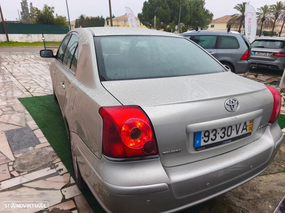 Toyota Avensis S/D 1.6 Executive - 25