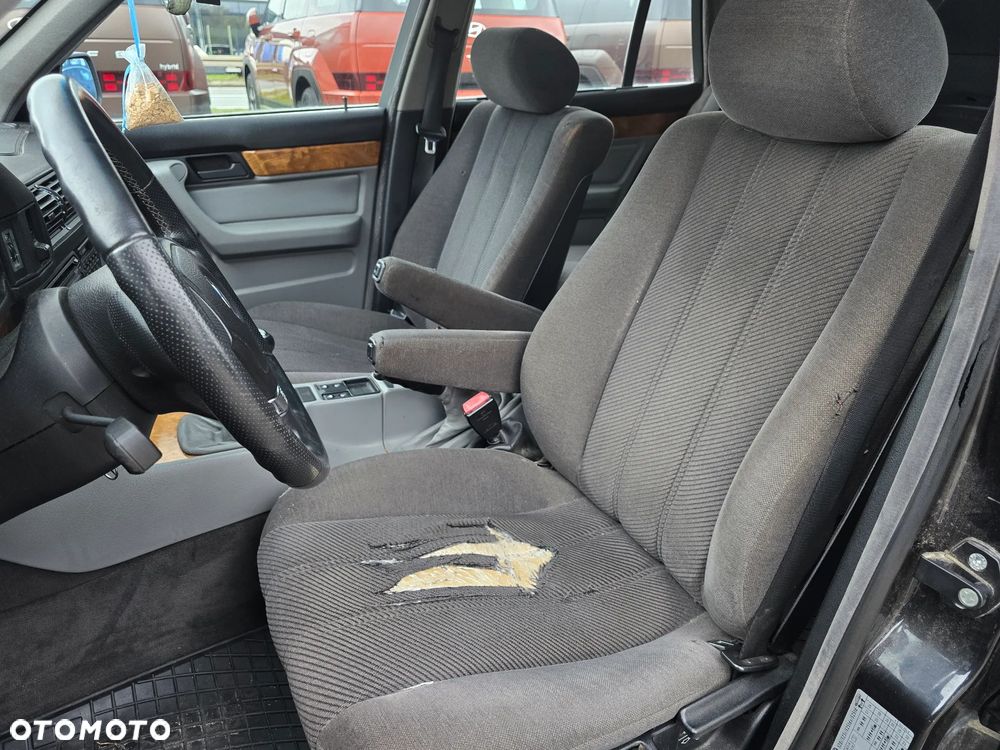 BMW Seria 5 525td - 14