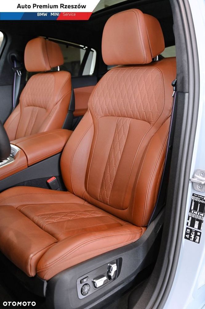 BMW X6 - 13