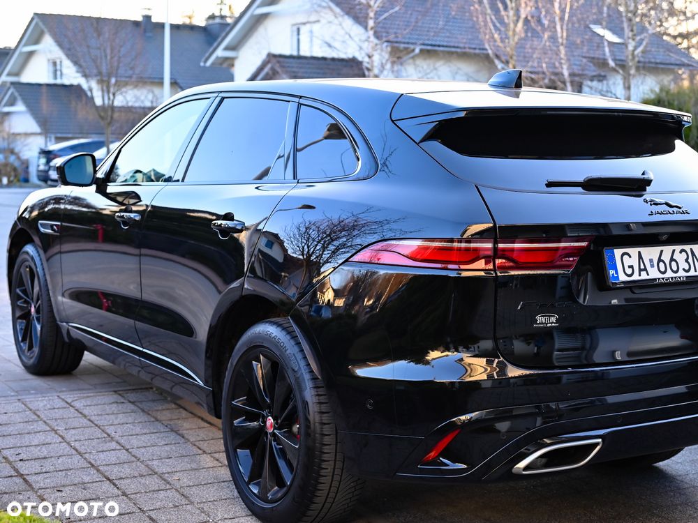 Jaguar F-Pace P400 AWD R-Dynamic S - 12