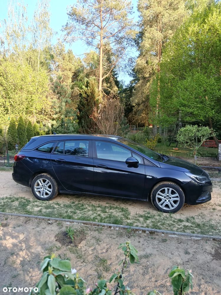 Opel Astra 1.6 CDTI Enjoy - 2