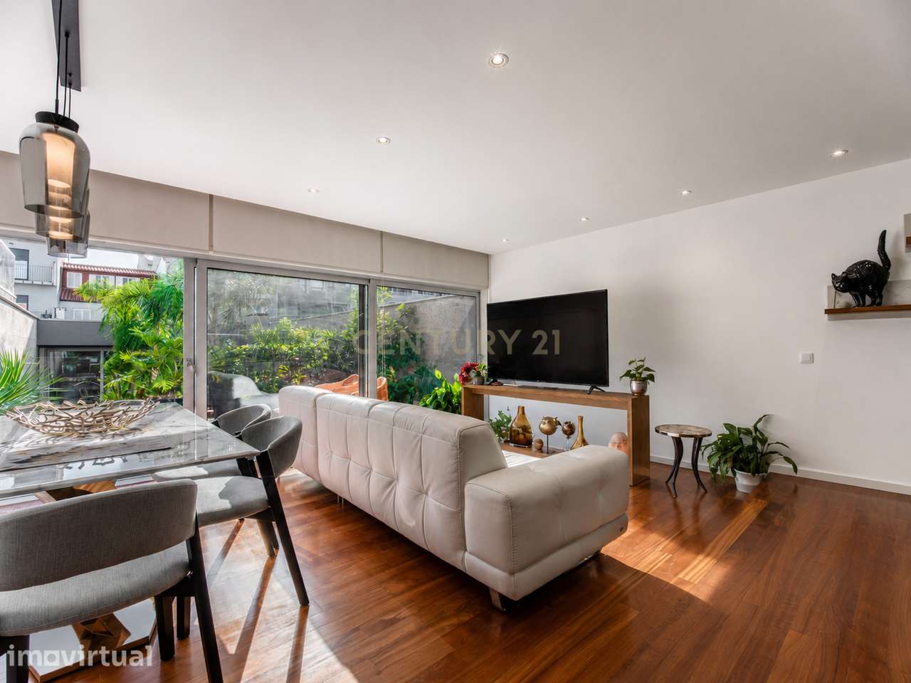 Moradia de Luxo T4, 200m da praia, garagem, jardim, Póvoa de Varzim - Grande imagem: 2/60